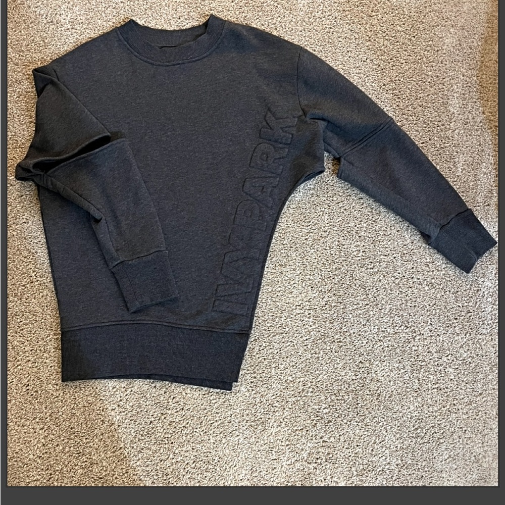 IVY PARK Crewneck Sweatshirt - Picture 2 of 4